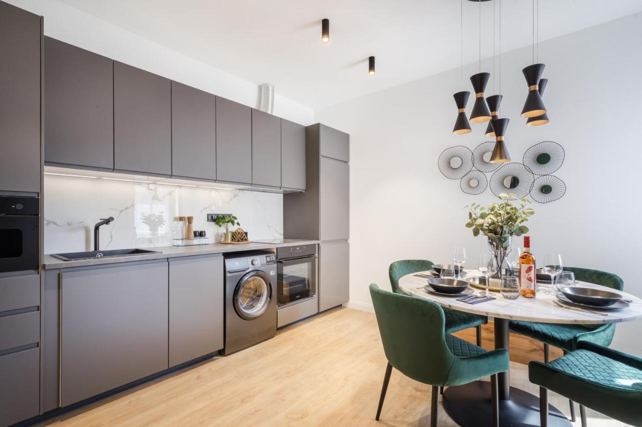 Tilia Luxury Apartment - 3 Bedrooms With Ac Budapest Luaran gambar