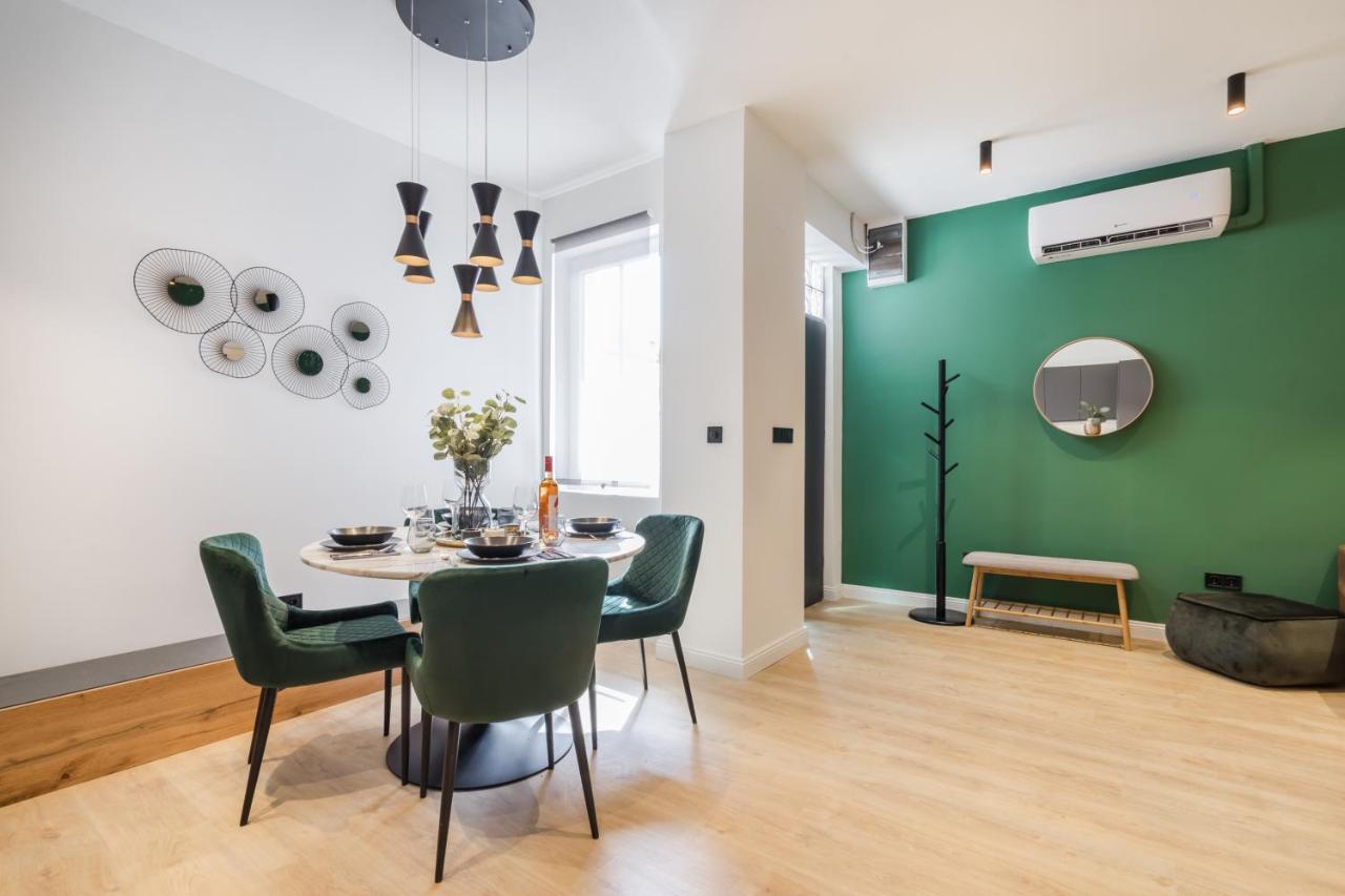 Tilia Luxury Apartment - 3 Bedrooms With Ac Budapest Luaran gambar