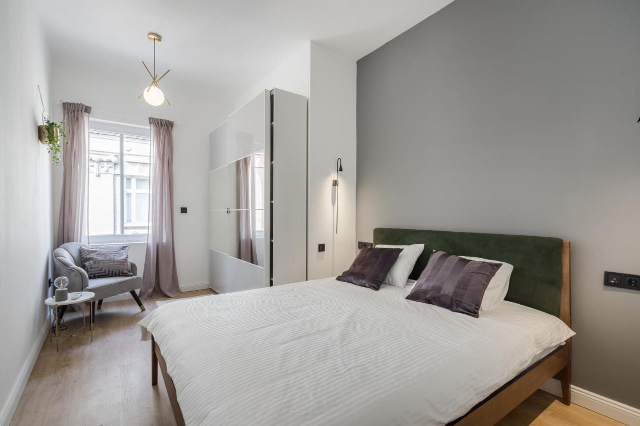 Tilia Luxury Apartment - 3 Bedrooms With Ac Budapest Luaran gambar