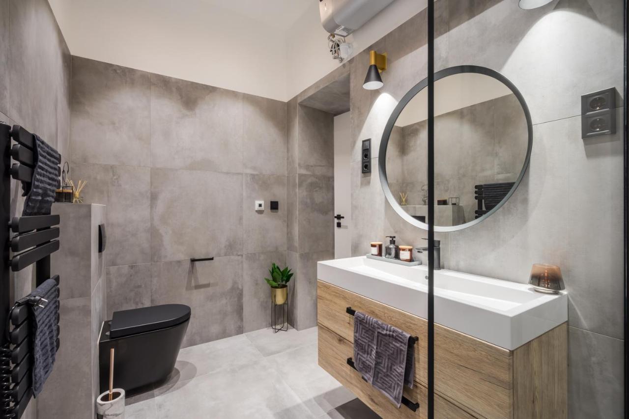 Tilia Luxury Apartment - 3 Bedrooms With Ac Budapest Luaran gambar